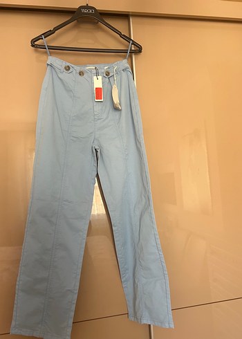 Yargıcı -Kadın Açık Mavi Düğmeli Denim Pantolon