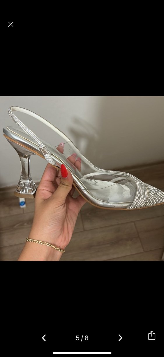 Gri Parlak Yüksek Topuklu Kadın Abiye Ayakkabı - Görsel 2