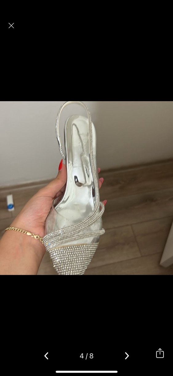 Gri Parlak Yüksek Topuklu Kadın Abiye Ayakkabı - Görsel 3