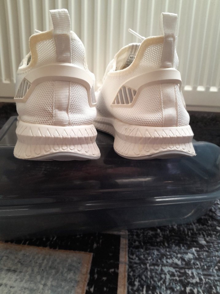 Beyaz Bağcıklı Spor Sneakers - Görsel 5