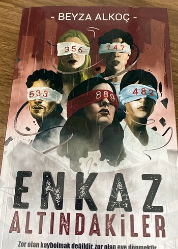 Enkaz Altındakiler - Beyza Alkoç