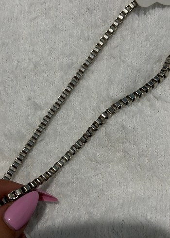 Gri Zincir Detaylı Kadın boyun Zinciri - Görsel 2