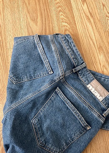 Mavi Kadın Midi Boy Rahat Kesim Kot Pantolon - Görsel 3