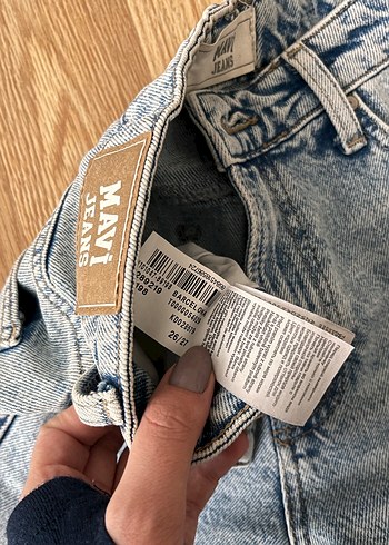 Gri Bol Kesim Kadın Kot Pantolon - Görsel 3