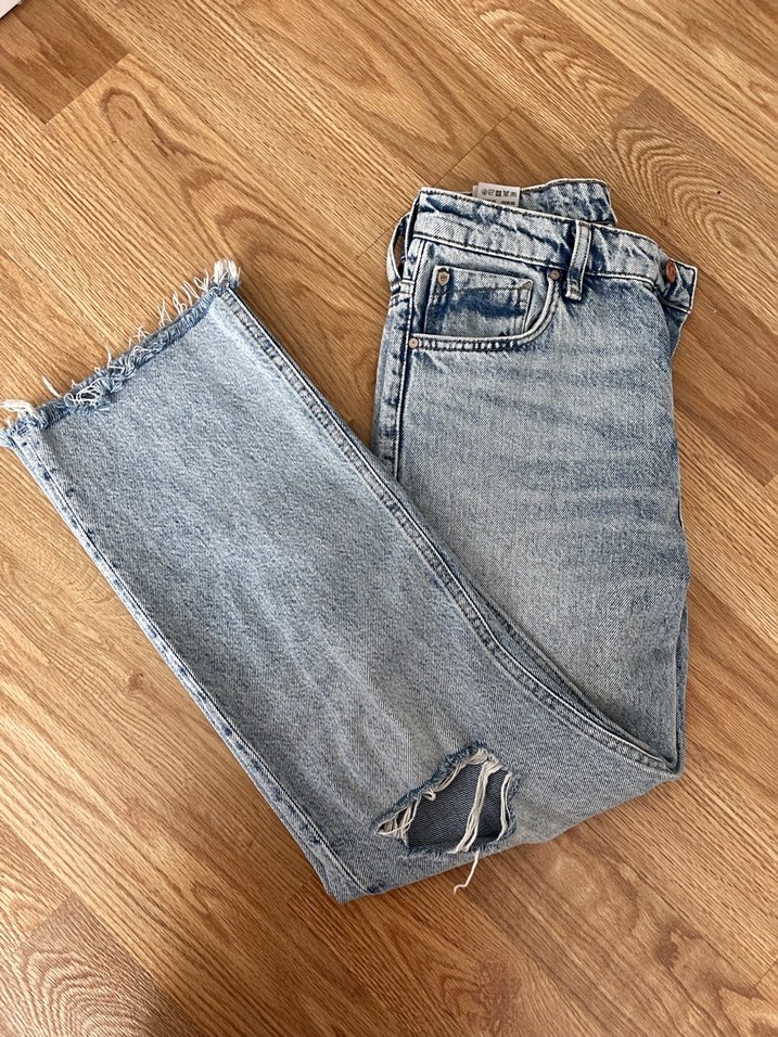 Gri Bol Kesim Kadın Kot Pantolon - Görsel 4