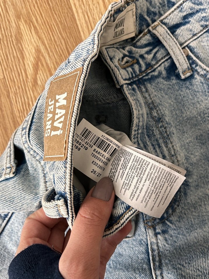 Gri Bol Kesim Kadın Kot Pantolon - Görsel 3