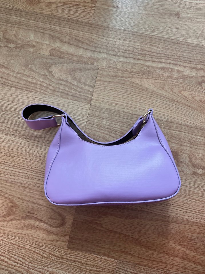 Minimalist Mor Deri Fermuarlı Kadın Çantası - Görsel 3