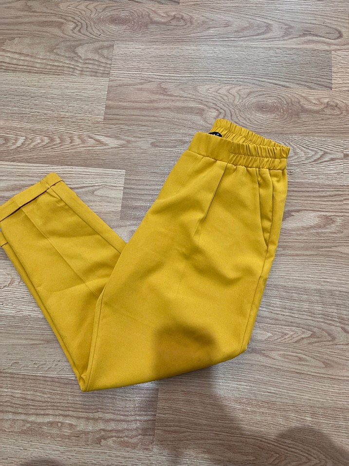 Sarı Pilili Kadın Kumaş Pantolon - Görsel 4