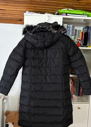 Siyah Kürklü Kadın Kışlık Mont - Görsel 3