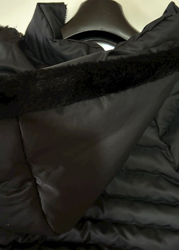 Siyah Kürklü Kadın Mont - Görsel 5