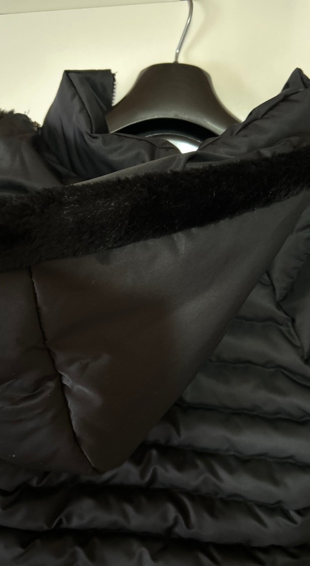 Siyah Kürklü Kadın Mont - Görsel 5