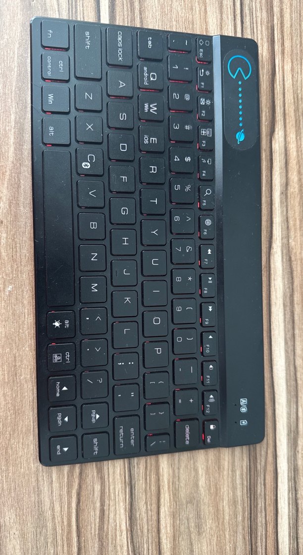 Kompakt Siyah Kablosuz Klavye - Görsel 3