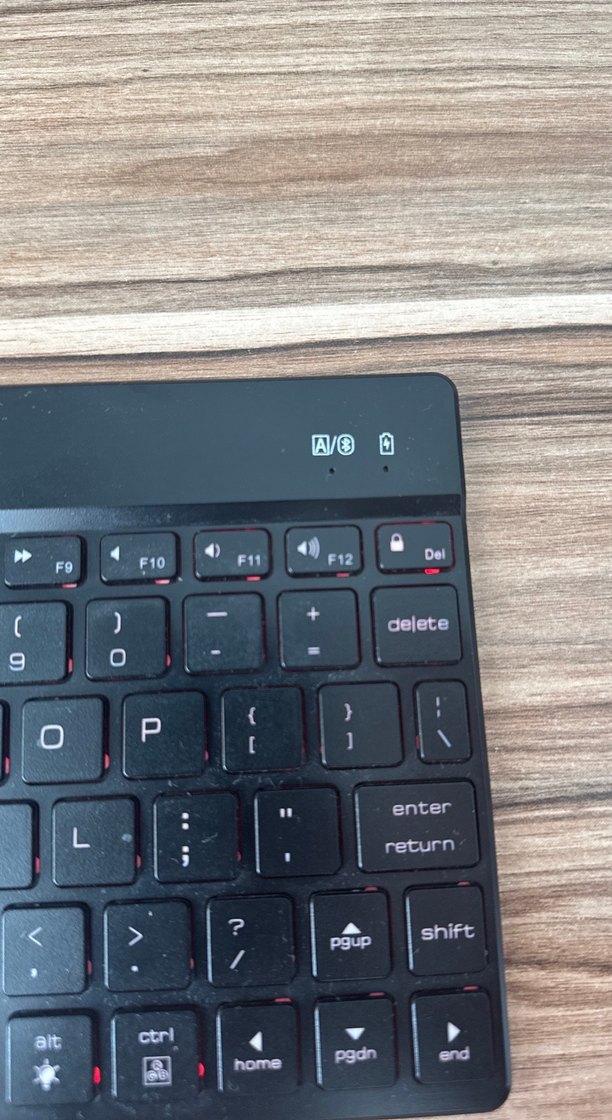 Kompakt Siyah Kablosuz Klavye - Görsel 2