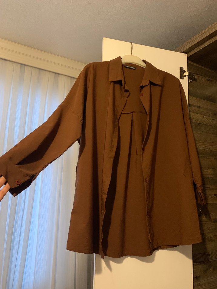 Düğmeli Kahverengi Keten Kadın Gömlek - Görsel 2