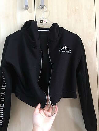 bershka kısa siyah hırka