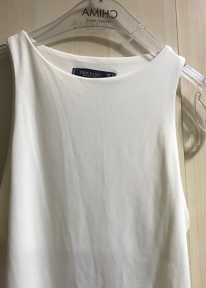 Beyaz kolsuz body - Görsel 4