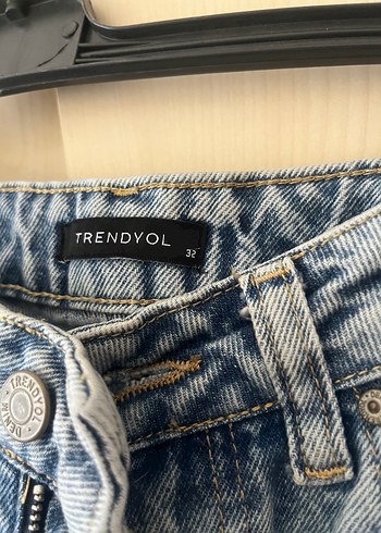 Gri Kadın Bol Kesim Midi Denim Jean - Görsel 3