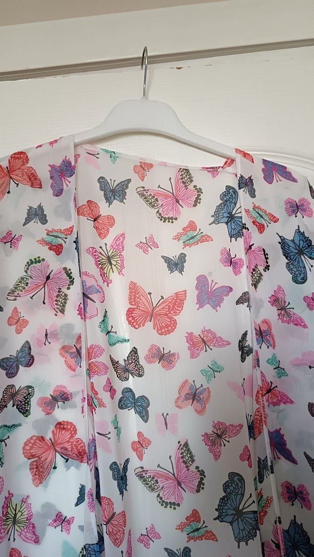 Çok Renkli Bohem tarz plaj kıyafeti - Görsel 4