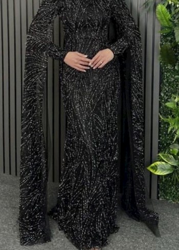 Taşlı siyah abiye - Görsel 4