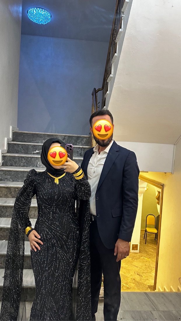 Taşlı siyah abiye - Görsel 2