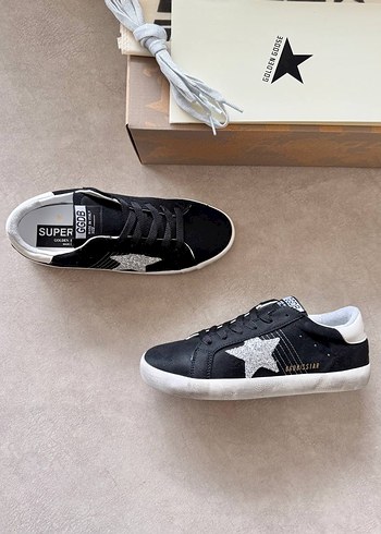 Golden Goose Deluxe 36