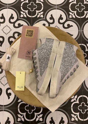 38 Beden beyaz Renk GOLDEN GOOSE SPOR AYAKKABI
