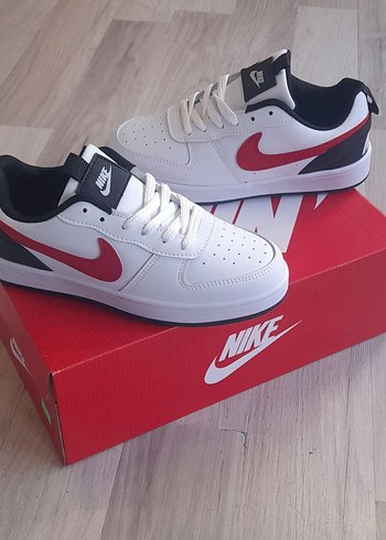 40 Beden beyaz Renk Nike Beyaz Kadın Spor Ayakkabı