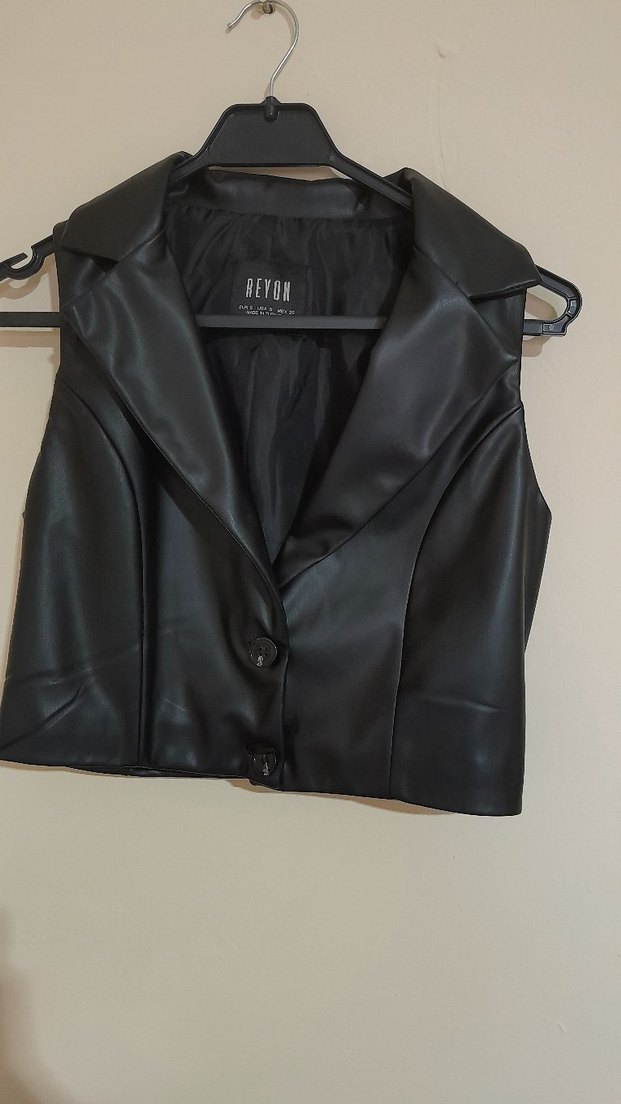 Düğmeli Siyah Deri Gotik Yelek - Görsel 3