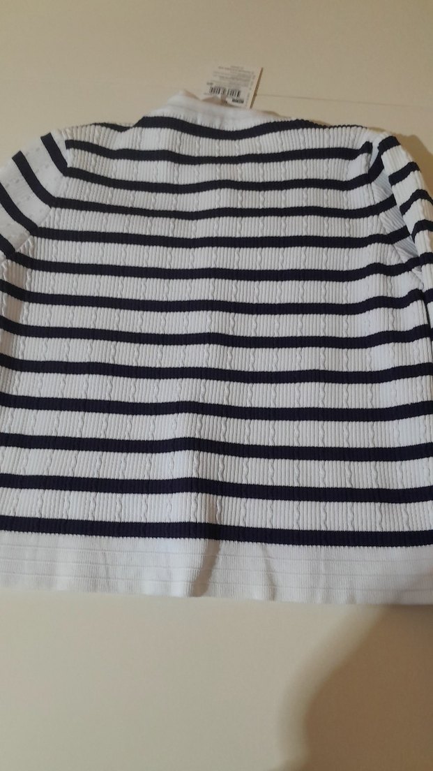 Düğmeli Beyaz Çizgili Kadın hırka - Görsel 4