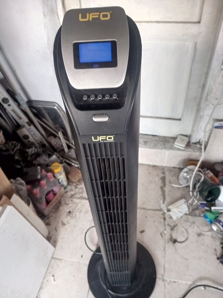 Gri UFO Monitör Ekranı biraz bakım gerekli yenisi 5000 lira - Görsel 3