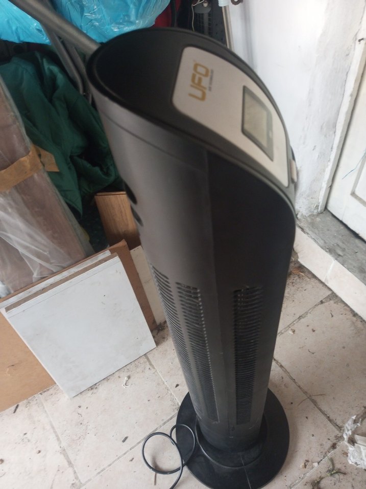 Gri UFO Monitör Ekranı biraz bakım gerekli yenisi 5000 lira - Görsel 4