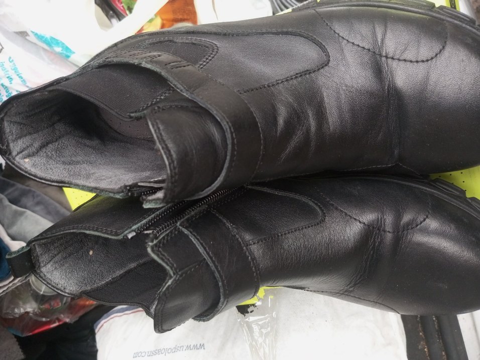 Siyah Tokalı Erkek Biker Bot - Görsel 2