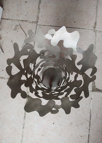 Gri Metal Dekoratif Vazo - Görsel 3