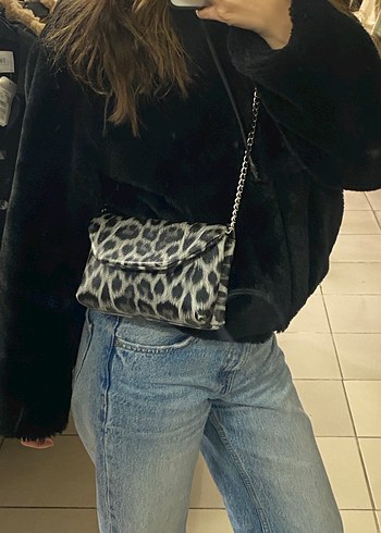 Gri Leopar Desenli Kürklü Deri Çanta - Görsel 3