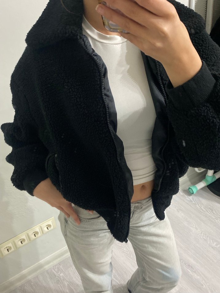 Gri Yüksek Yakalı Kadın Peluş Ceket - Görsel 2