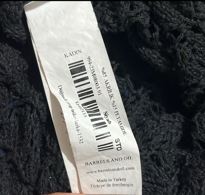 Siyah V Yaka Örgü Kadın Hırka - Görsel 4