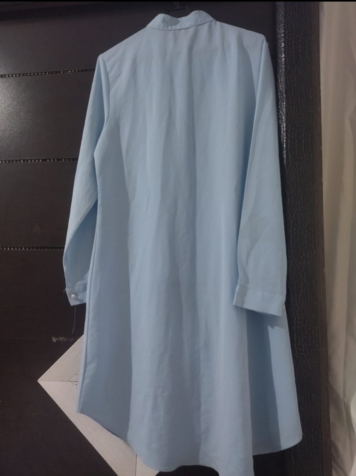 Mavi Uzun Kollu Düğmeli Kadın Tunik - Görsel 3