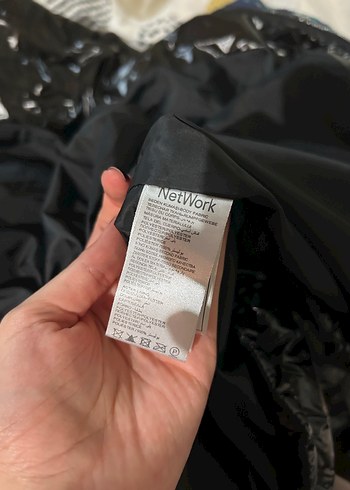 Network Siyah Parlak Mont - Görsel 6