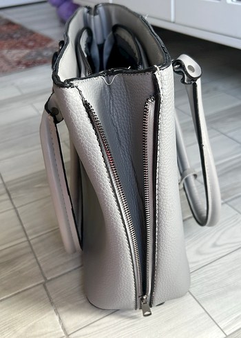 Gri Deri Fermuarlı Kadın Çanta - Görsel 5