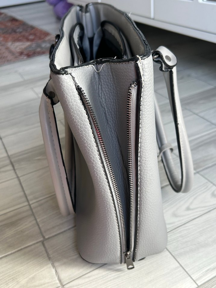 Gri Deri Fermuarlı Kadın Çanta - Görsel 5