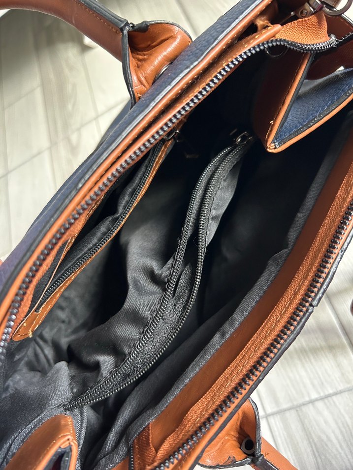 Kahverengi Detaylı Lacivert Deri Kadın Çanta - Görsel 4