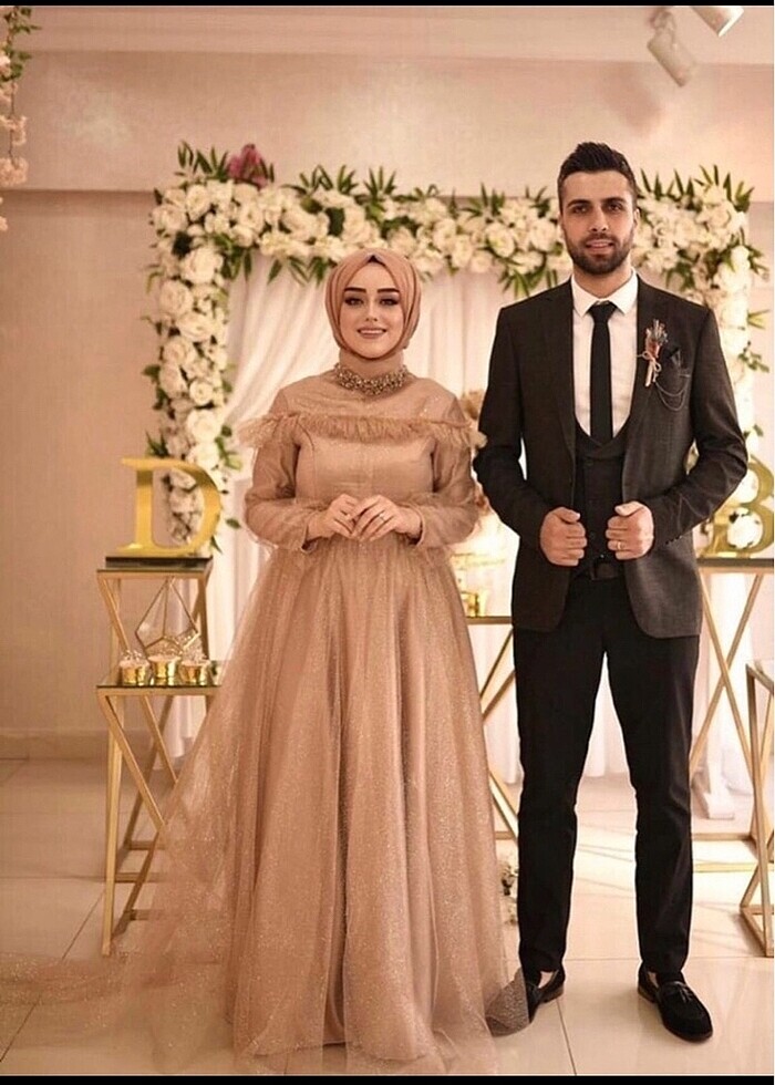 Nişan elbisesi tesettür - Görsel 2