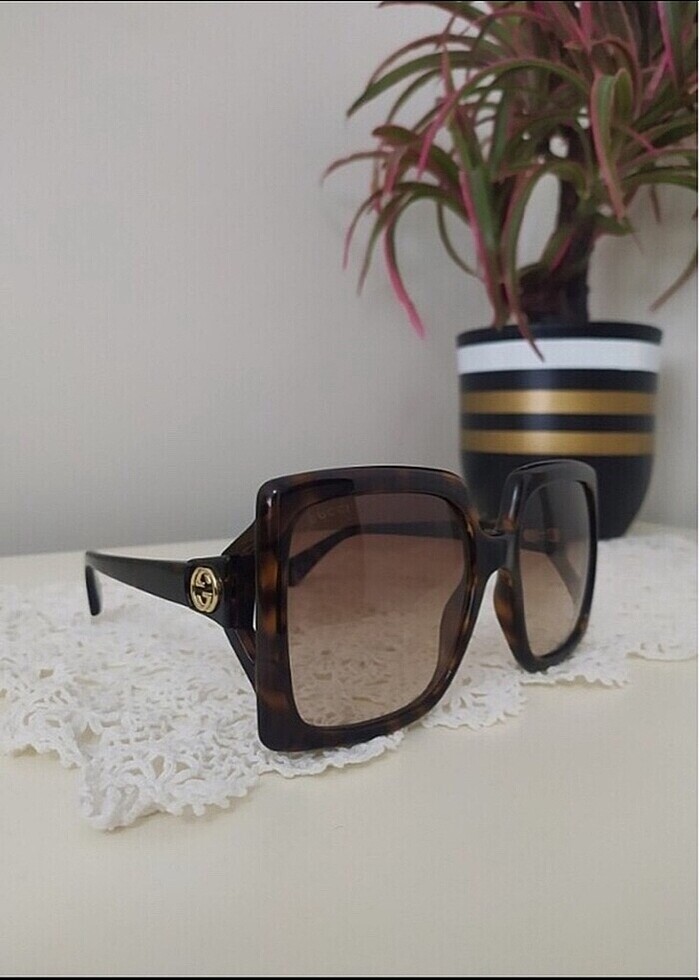 Gucci güneş gözlüğü - Görsel 2