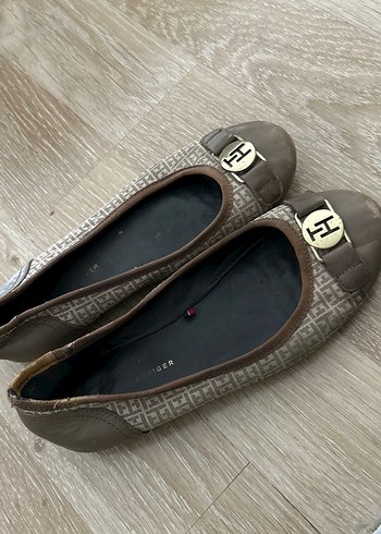 tommy-hilfiger 36