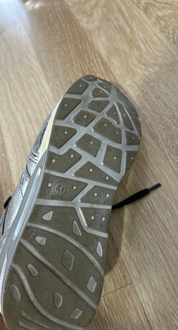 Metalik Yılan Desenli Gri Stiletto Topuklu Sneakers - Görsel 5