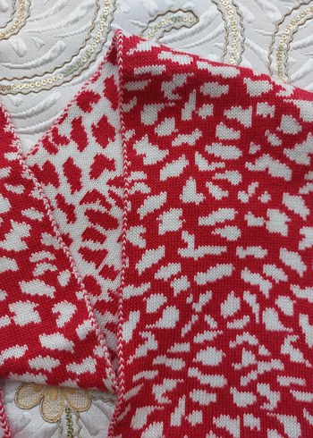 Püsküllü Atkı - Görsel 4