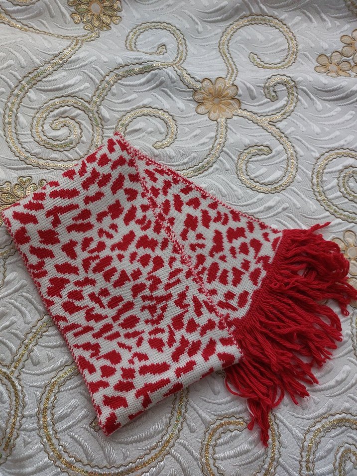 Püsküllü Atkı - Görsel 2