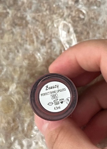 Golden Rose Parlak Pembe Dudak Parlatıcısı - Görsel 2