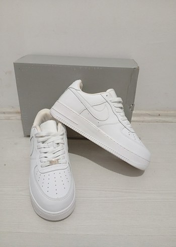 Nike Air Force 1 Spor Ayakkabı beyaz - Görsel 2