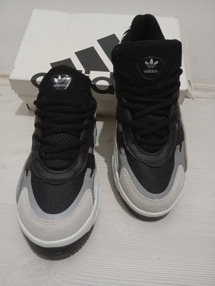 Adidas gri kamuflaj Spor Ayakkabı - Görsel 3